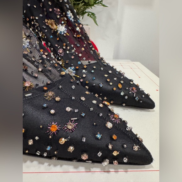 Alexander McQueen Crystal Embellished Mesh 90mm Stiletto Boots - Picture 7 of 14